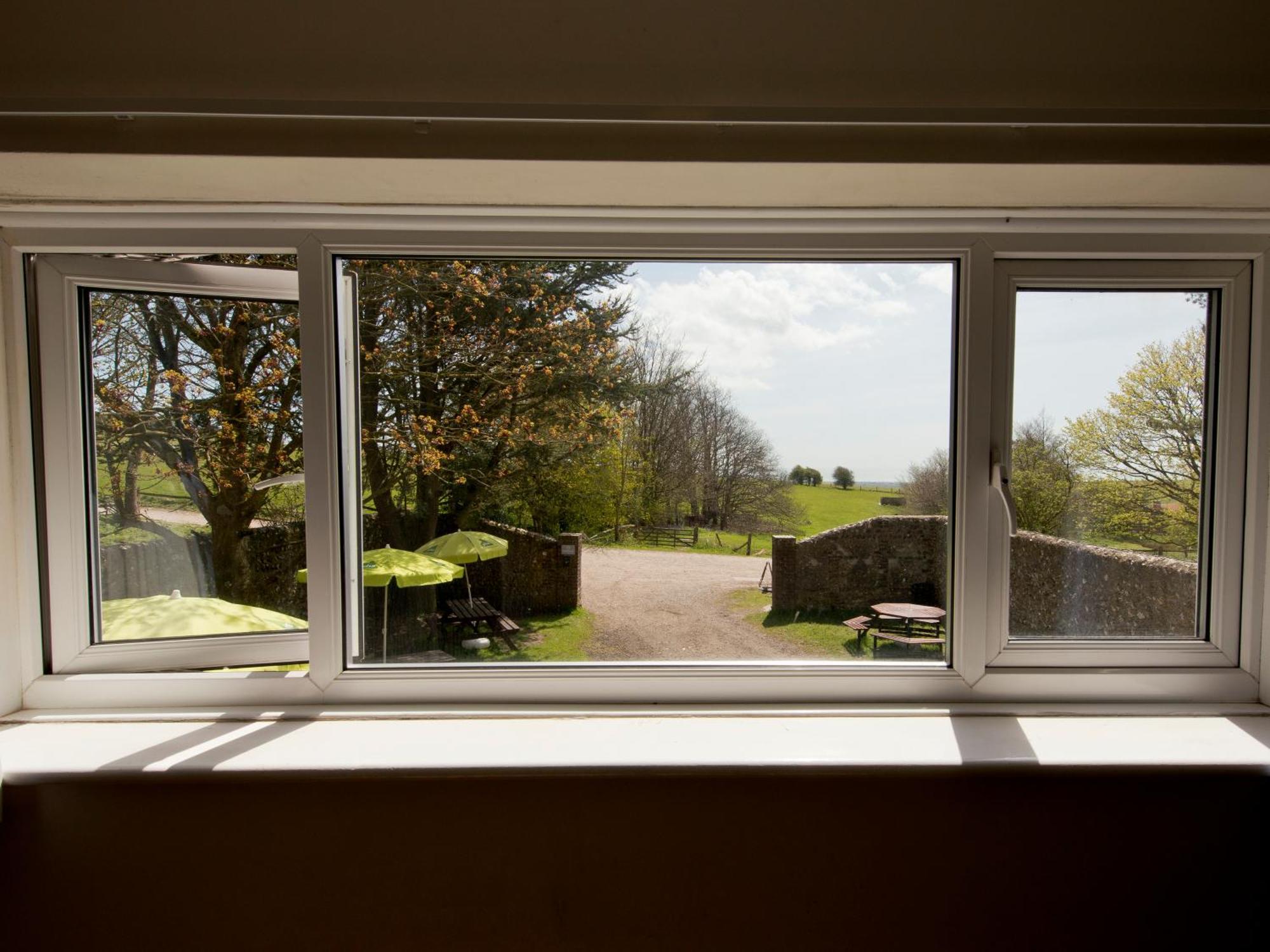 Yha Truleigh Hill Hostel Shoreham-by-Sea Bagian luar foto